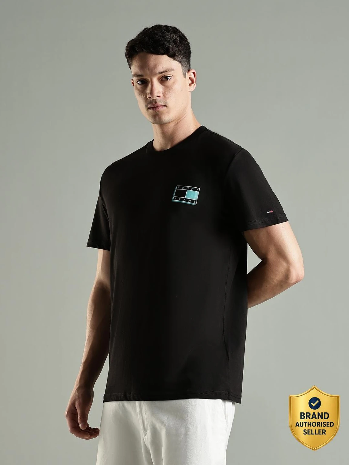 TOMMY HILFIGER T-SHIRTS
